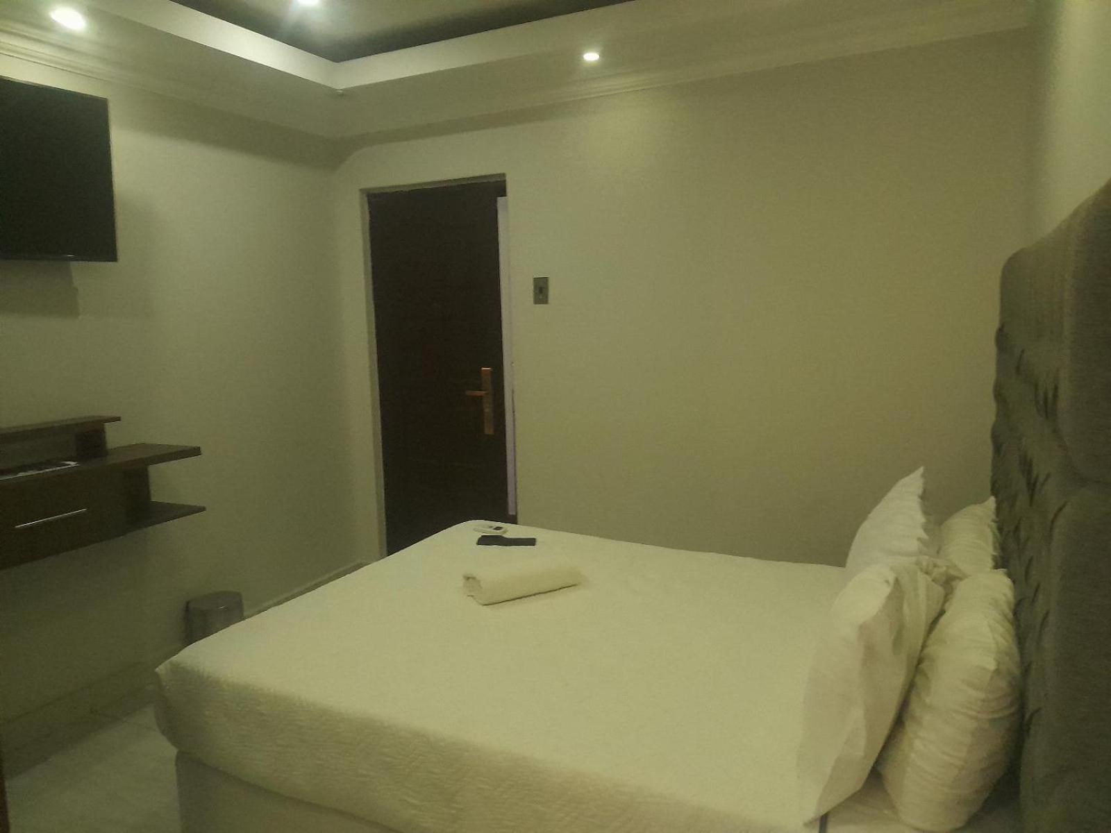 Lifestyle Lodge Hotel Vereeniging Room photo